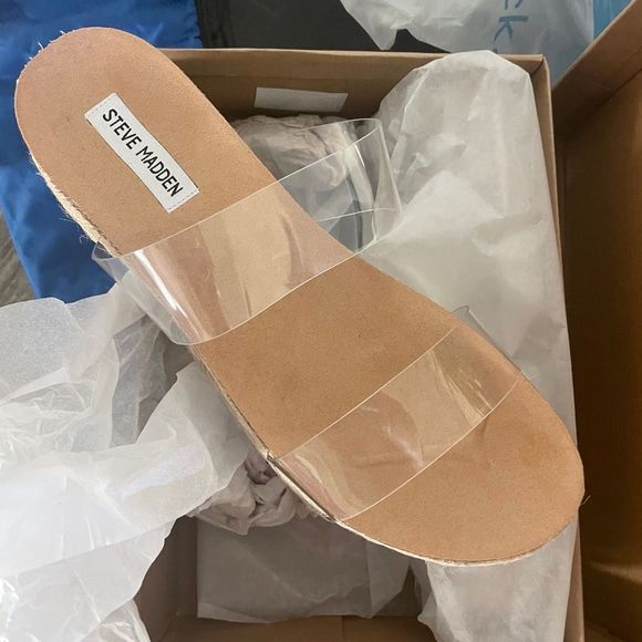 Steve Madden-11- clear sandals 🆕 - Picture 1 of 7